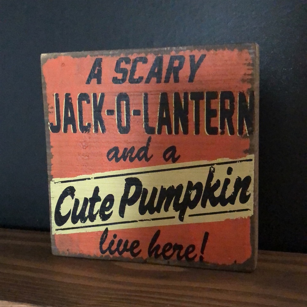 Small Fall/Halloween Wooden Sign 🎃